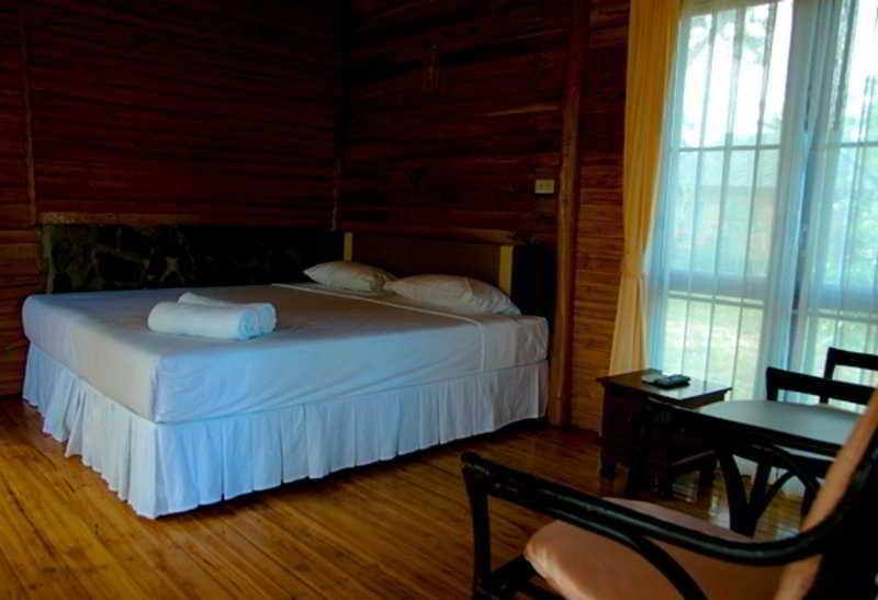 Sai Ngam Beach Resort Pathio Exterior foto